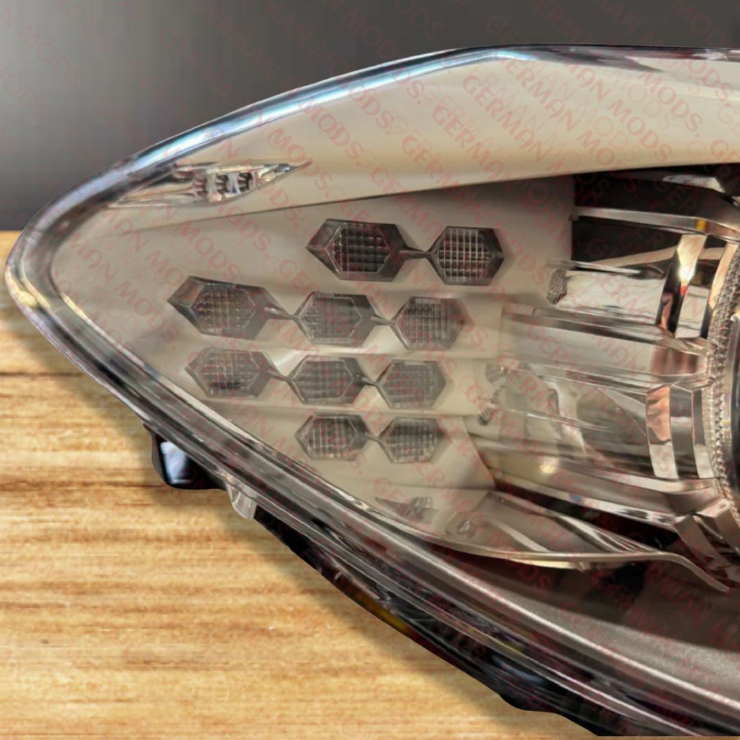 BMW 5 SERIES F10 F11 2009-2013 BI XENON HEADLIGHT LEFT/PASSENGER/NEAR side AND RIGHT/DRIVER/OFF SIDE 7271909+7271910