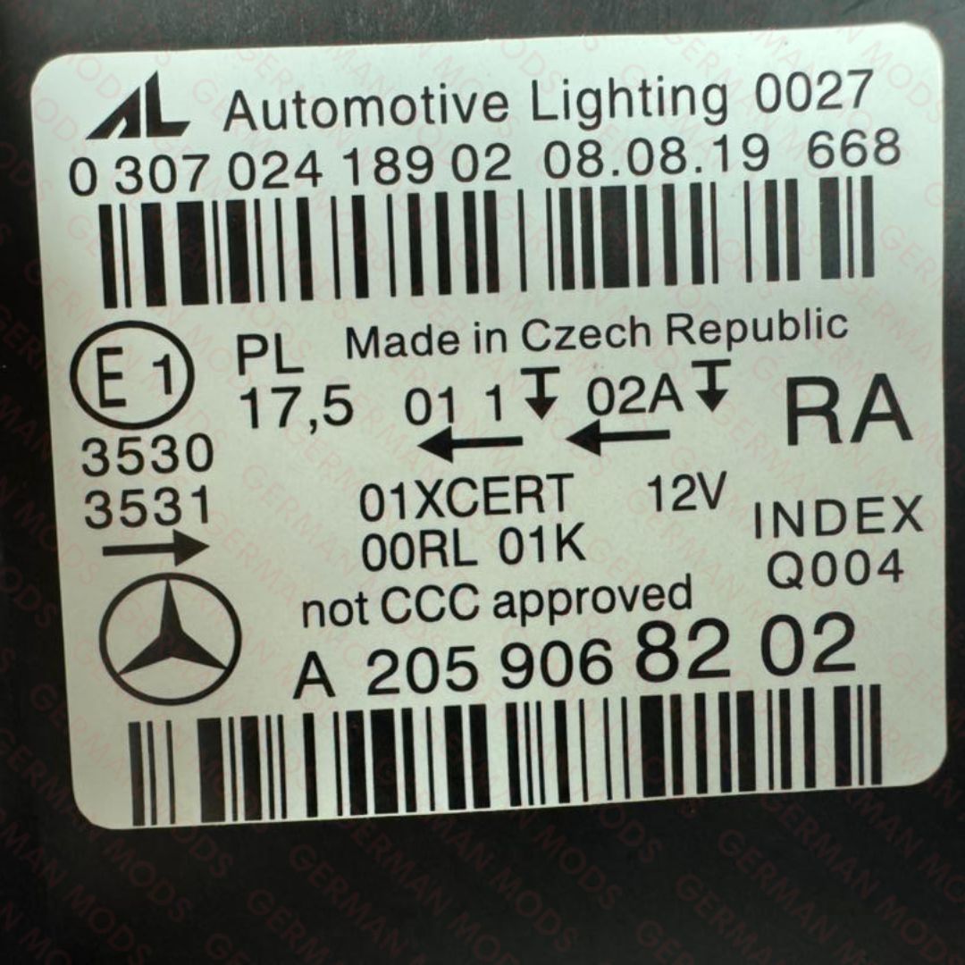 Mercedes-Benz C-Class W205 2014-2018 Genuine OEM LED Intelligent Light System ILS / Multibeam Headlight / Headlamp Assembly Right / Driver / Off Side A2059068202