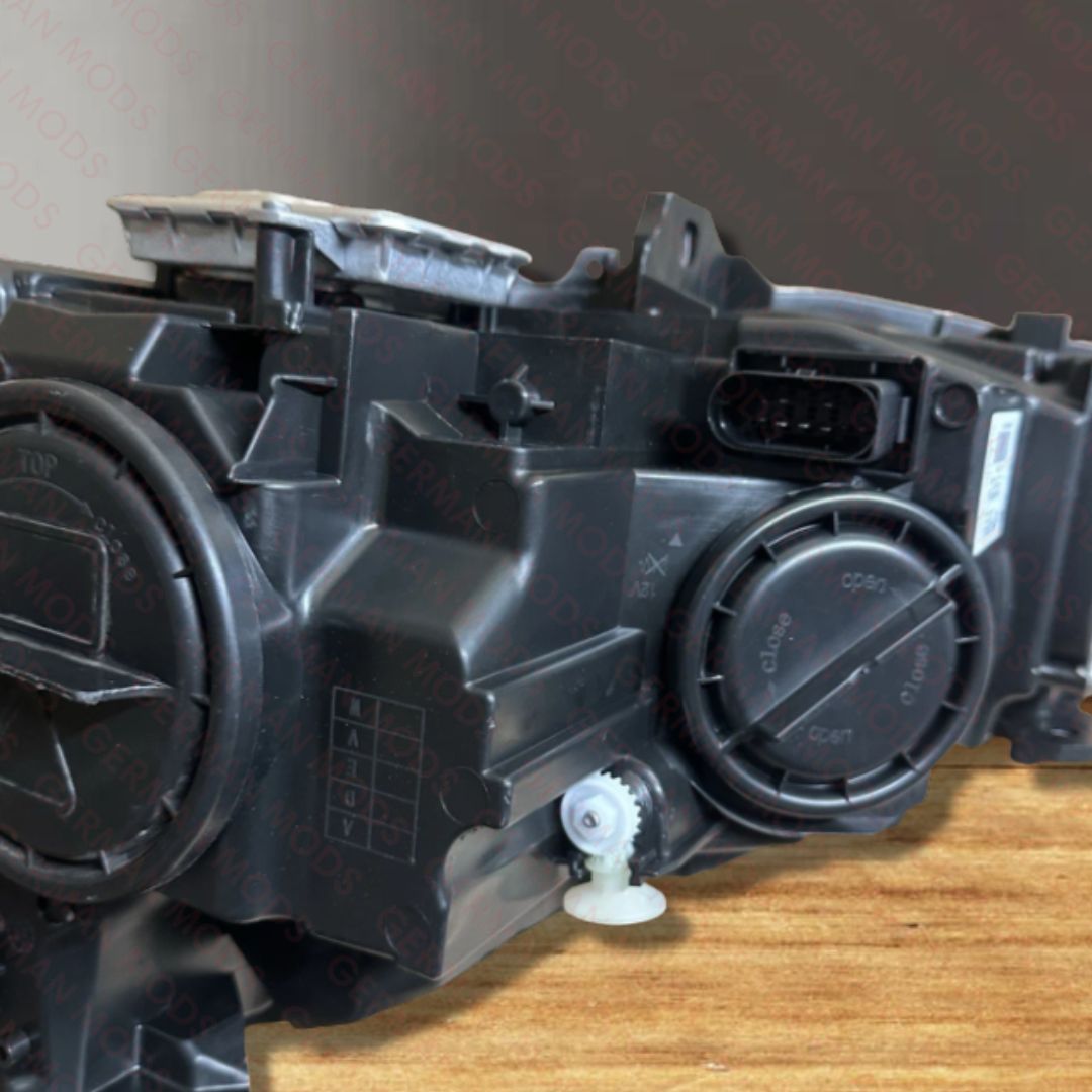 MERCEDES BENZ A CLASS A180 A200 A250 A45 AMG 2012-2018 W176 BI-XENON HID HEADLIGHT/HEADLAMP ASSEMBLY LEFT/PASSENGER/NEAR SIDE A1768203161